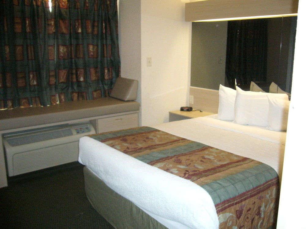 Quality Inn & Suites West El Paso I-10 Eksteriør bilde