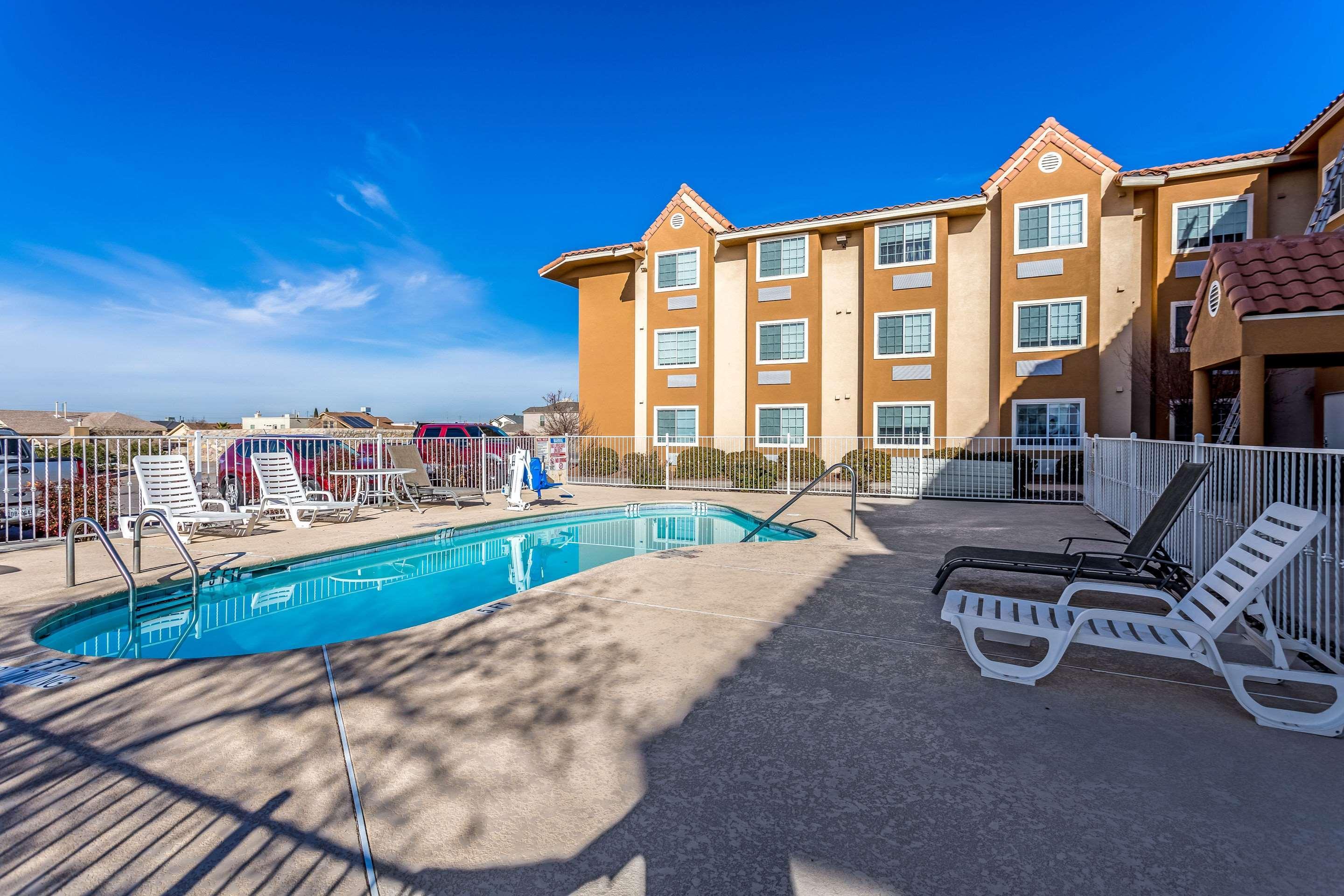 Quality Inn & Suites West El Paso I-10 Eksteriør bilde