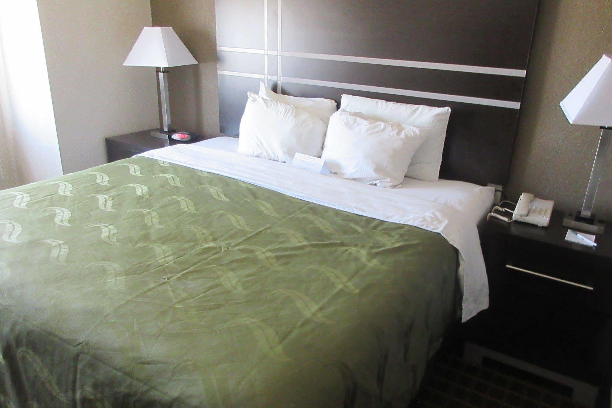 Quality Inn & Suites West El Paso I-10 Eksteriør bilde