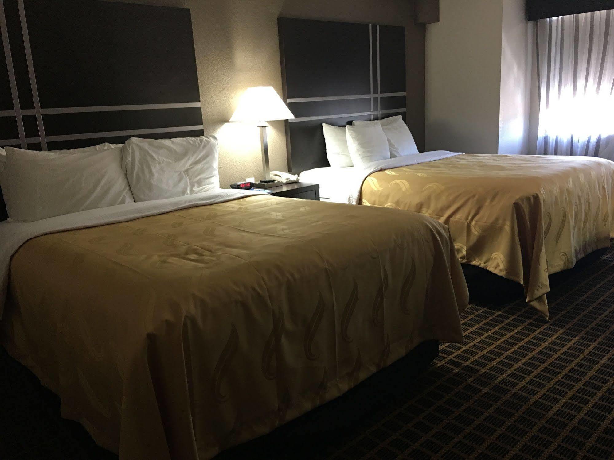Quality Inn & Suites West El Paso I-10 Eksteriør bilde