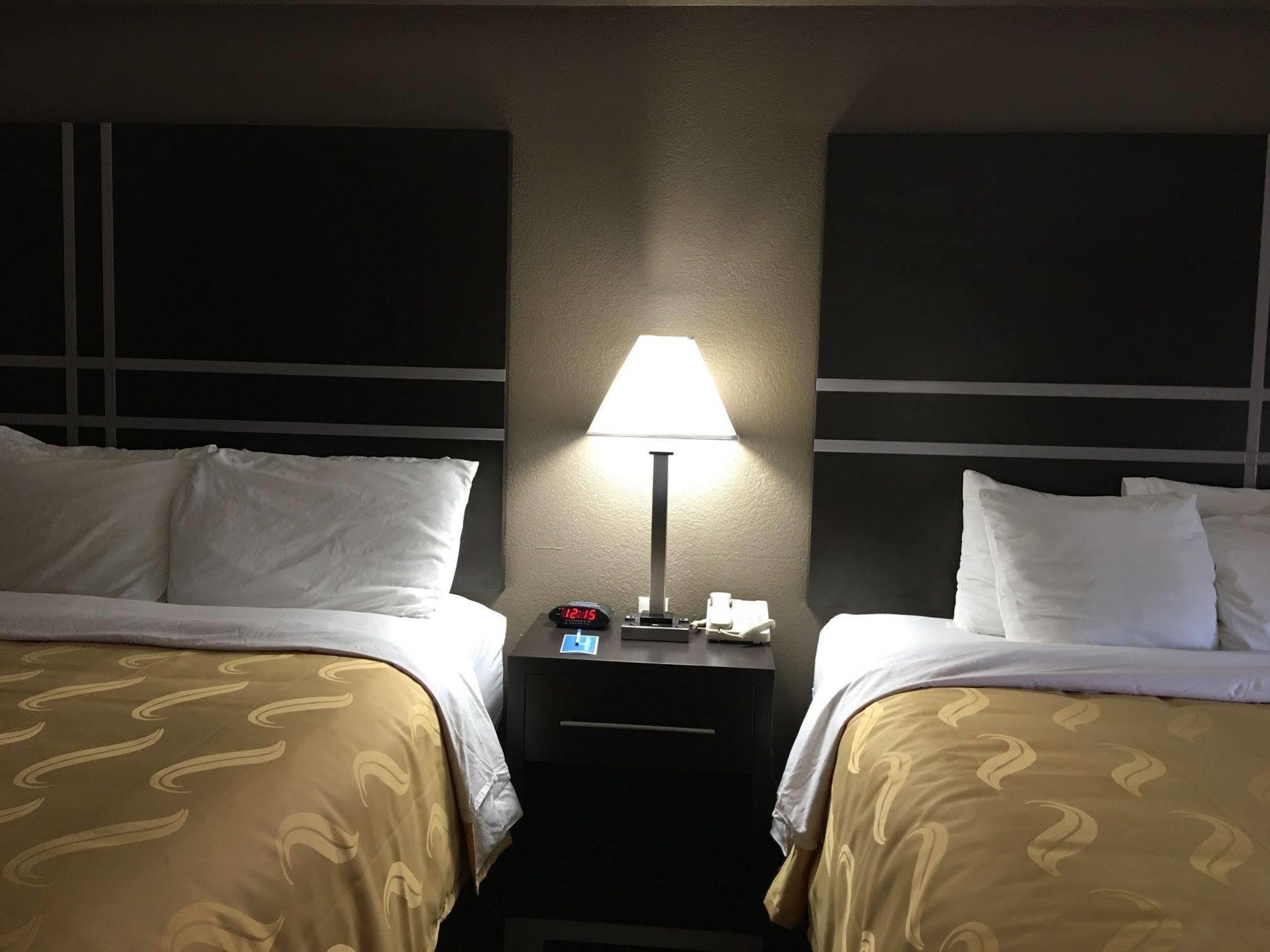 Quality Inn & Suites West El Paso I-10 Eksteriør bilde